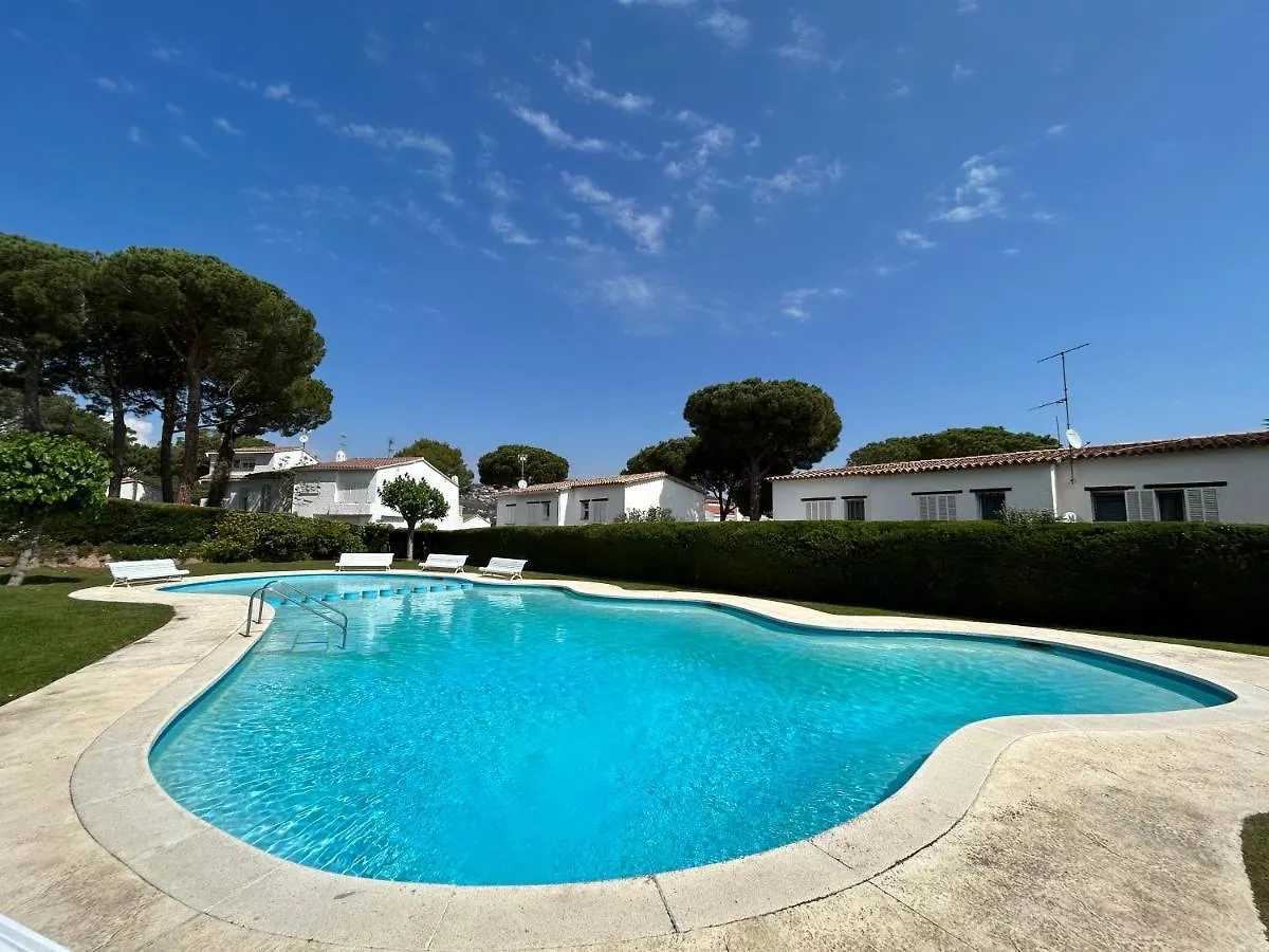 Casa Con Jardin Y Piscina Comunitaria Apartment S'Agaro 0*,  Spain